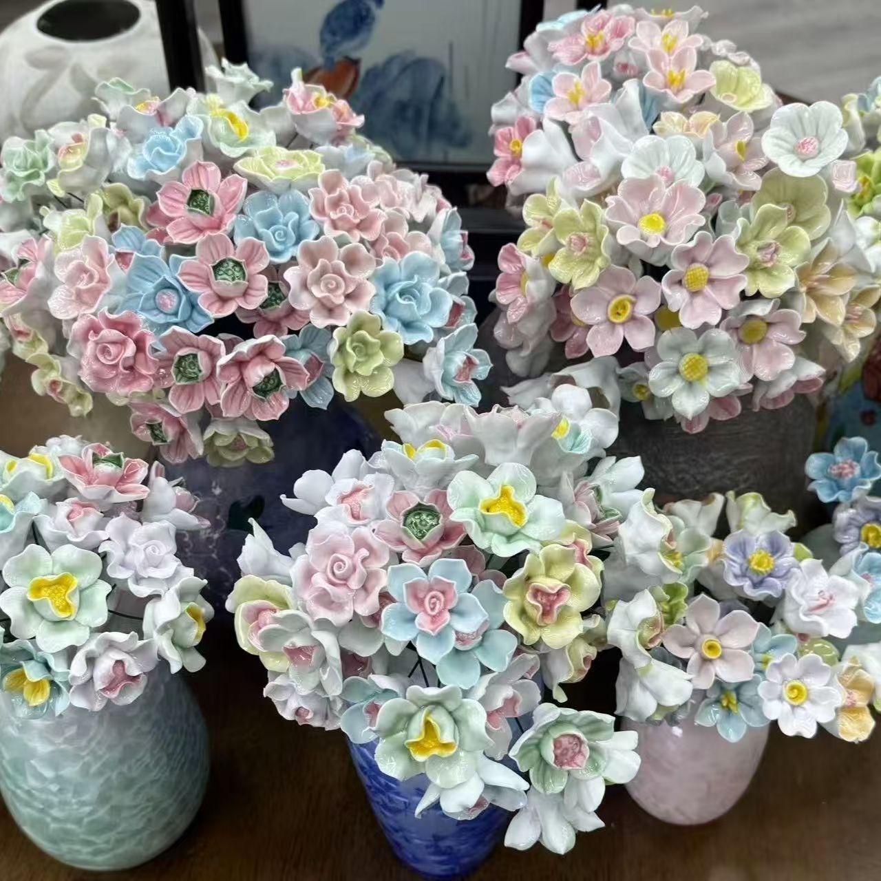 Jingdezhen ceramic flower desktop ornaments, preserved flower bouquets, creative decorations, cross-border shipping available, labeling service available, simulated ceramic flowers.
